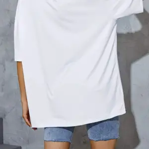 Erkek Bisiklet Yaka Oversize Kısa Kollu