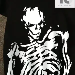 Erkek Çiçek & Slogan Grafikli Tişört