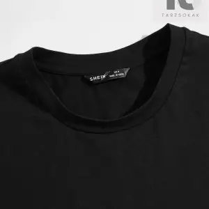 Erkek Çiçek ve Harf Grafikli Tişört