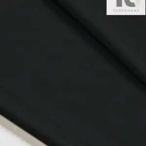 Erkek Çiçek ve Slogan Grafikli Düşük Omuz Tişörtü