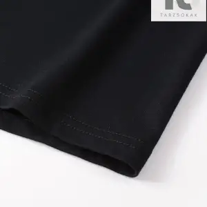 Erkek Figürlü Grafik Tişört