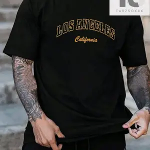 Erkek Gül Desenli Yuvarlak Yaka Kısa Kollu Tişört