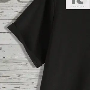 Erkek Gül Desenli Yuvarlak Yaka Kısa Kollu Tişört