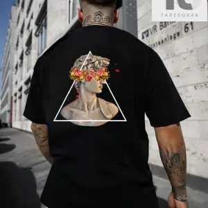 Erkek Heykel Baskılı Kısa Kollu Tişört