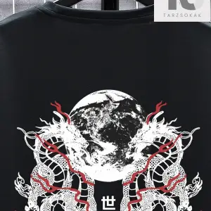 Erkek Japon Harfli ve Ejderha Grafikli Tişört
