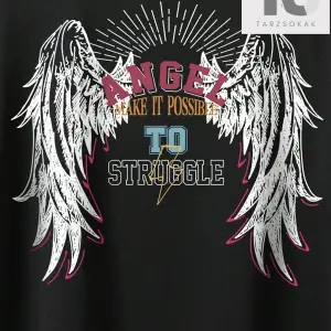 Erkek Kanatlı ve Yazılı Baskılı Tişört