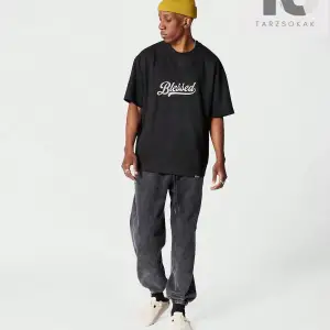 Erkek Kedi Baskılı Tişört