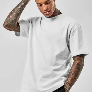 Erkek Oversize Beyaz Tshirt