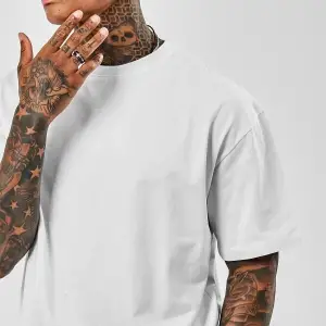 Erkek Oversize Beyaz Tshirt