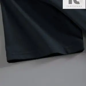 Erkek Pamuklu Düz Raglan Kollu Tişört