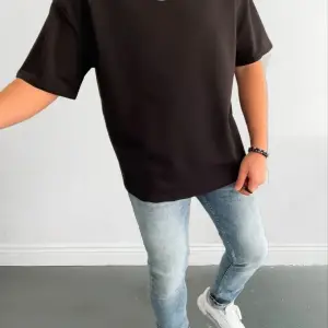 ERKEK PENYE YAZLIK OVERSİZE KISA KOLLU NEFES ALAN