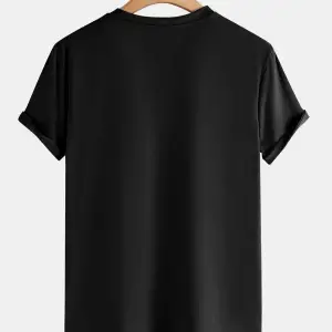 Erkek Siyah Batarya Baskılı Bisiklet Yaka Tişört