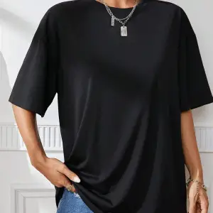 Essnce Çiçek ve Slogan Baskılı Günlük Tişört