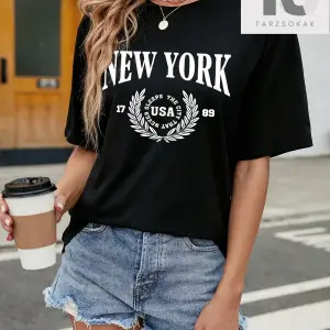 Essnce Harfli Grafik Tişört