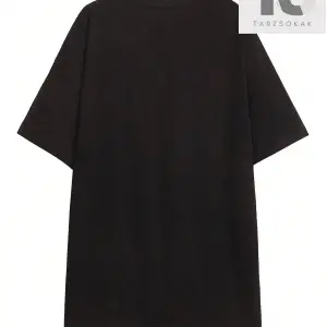 Essnce Kadın Çiçek & Harf Baskılı Yuvarlak Yaka Kısa Kollu Tişört