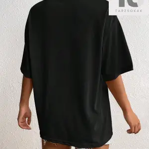 Essnce Mountain & Letter Grafikli Düşük Omuz Tişört