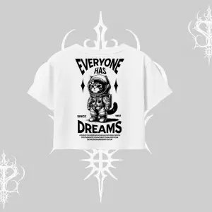 Everyone Has Dreams Yazılı Astronot Kedi Arka Baskılı Oversize Crop Tshirt