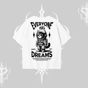Everyone Has Dreams Yazılı Astronot Kedi Arka Baskılı Oversize Tshirt