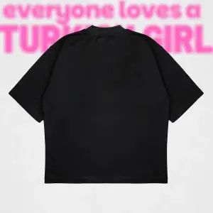 Everyone Loves A Turkish Girl Boxy Fit Oversize Unisex Tshirt – Baskılı Tişört |