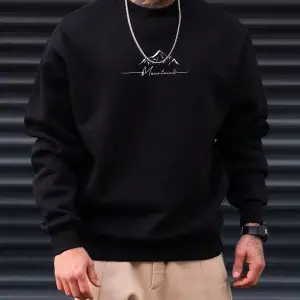 Extended Sizes Plus Letter Mountain Graphic Sweatshirt Siyah