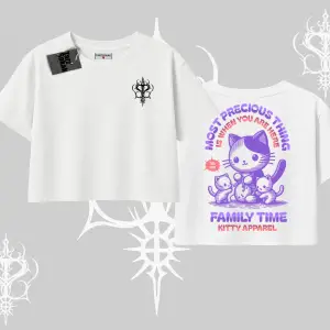 Family Time Yazılı Sevimli Anne Kedi Arka Baskılı Oversize Crop Tshirt