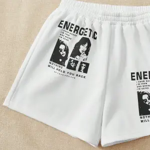 Figure & Slogan Graphic Şort