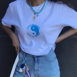 Find Balance T-shirt Beyaz