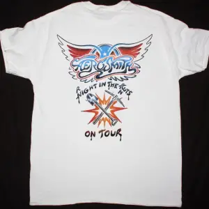 FIVE FINGER DEATH PUNCH THE WRONG SIDE OF HEAVEN THE RIGHTEOUS SIDE OF HELL NEW BLACK T-SHIRT ÖN VE ARAKA BASKILI