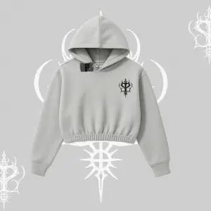 Fluffy The Feline Yazılı Sevimli Kedi Arka Baskılı Kapşonlu Crop Sweatshirt