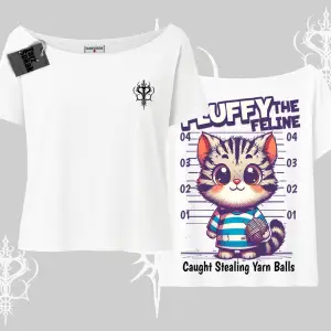 Fluffy The Feline Yazılı Sevimli Kedi Arka Baskılı Kayık Yaka Tshirt
