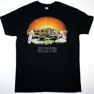 FOREIGNER AGENT PROVOCATEUR 84 NEW BLACK T-SHIRT ÖN VE ARAKA BASKILI