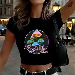 Garden Of Shrooms Baskılı Kadın Babby TeeTişörtleri Yazlık Yumuşak Yüksek Esnek Üstler Yuvarlak Y