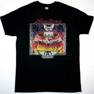 GENESIS 1978 WORLD TOUR NEW BLACK T-SHIRT ÖN VE ARAKA BASKILI