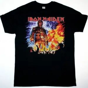 GENESIS THE LAMB LIES DOWN ON BROADWAY 1974 NEW WHITE T-SHIRT ÖN VE ARAKA BASKILI