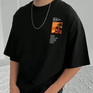 Göğüs Beach Baskılı Oversize Erkek T-Shirt