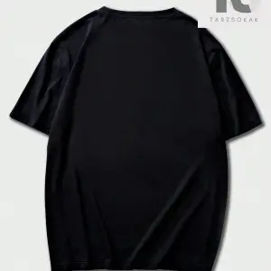 Goth Erkek Kafatası ve Slogan Grafikli Tişört