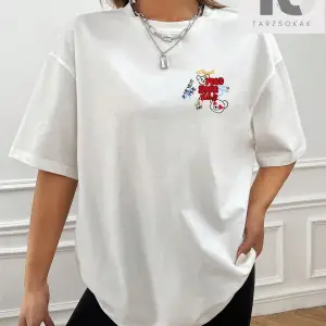 Goth Karikatür Grafik Düşük Omuz Tişört