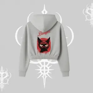 Gotik Kedi Arka Baskılı Kapşonlu Crop Sweatshirt