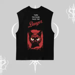 Gotik Kedi Arka Baskılı Kolsuz Tshirt