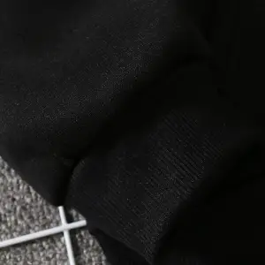 Graphic Print Kangaroo Pocket Drawstring Hoodie Siyah