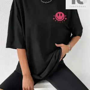 Grunge Punk Mektup Grafik Damla Omuz Tişört