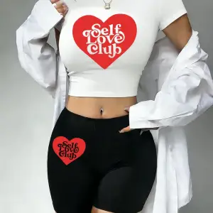 Günlük Kendine Sevgi Kulübü Kalp Baskılı Babby Tee ve Şort Kadın İki Parça Takım Tişörtleri Yu