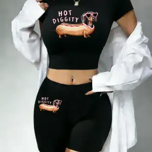 Günlük Sıcak Diggity Dachshund Köpek Baskılı Babby Tee ve Şort Kadın İki Parçalı Set Tişörtler