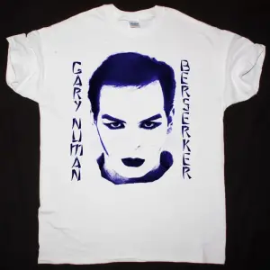 GUNS N ROSES TOUR 2025 NEW BLACK T-SHIRT