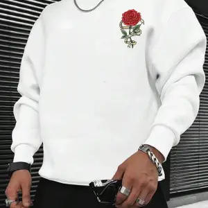 Harajuka Sokak Çiçek Desenli Kazak Beyaz