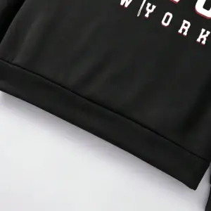 Harajuka Sokakt Oyun Kartı Baskı Siyah