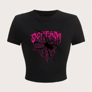 Harajuku kadın kırpma üst Scream örümcekler örümcek ağları baskı Tee gömlek rahat o-boyun yum