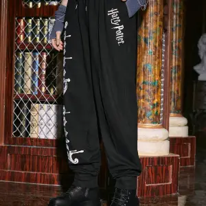 Harry Potter | Letter Graphic Drawstring Waist 4 Mevsim Eşofman