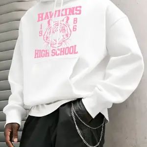 Hawkins Lisesi 1986 Desen Erkekler Temel Kapüşonlular Cep Vintage Üstler Günlük Moda Uzun Kol