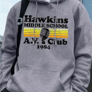 Hawkins Ortaokulu A.V. Club Prints Erkek Kapüşonluları Sonbahar Cepli Kazak Temel Polar Gevşe